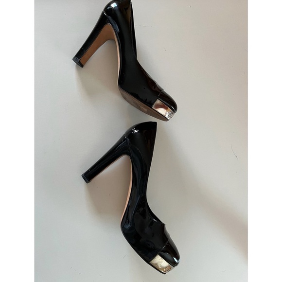 Chanel Chocolate Cap-toe Platform Patent Pumps size 41 - Picture 2 of 5